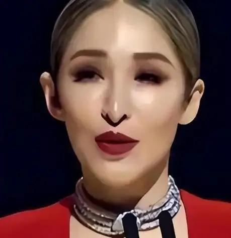 43岁的萧亚轩频繁出现老态,引发纵欲传闻,引起了大量讨论!