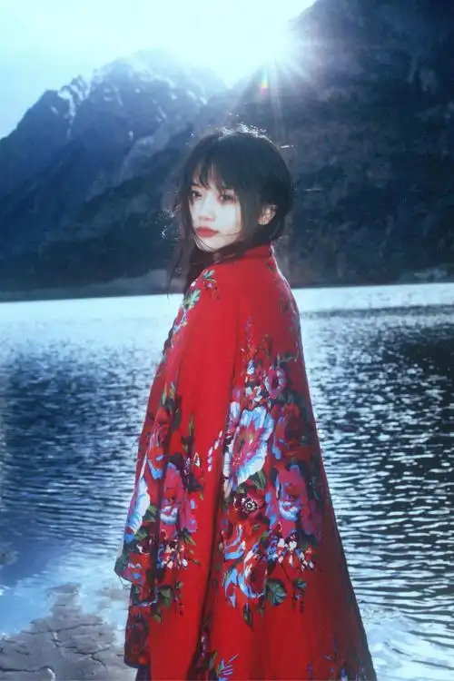 仅被这一张照片秒到.#罗小伊