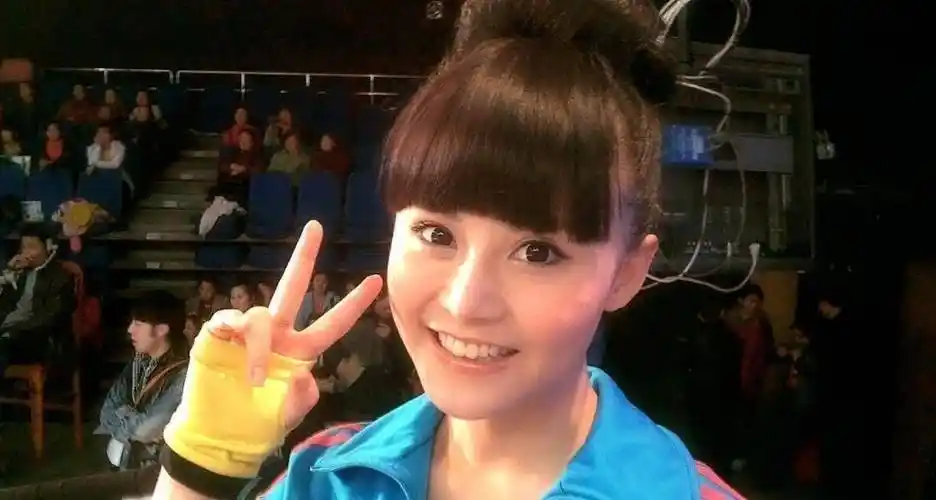 曾嫌弃张杰穷而抛弃张杰,还扇了谢娜一巴掌,如今却落魄成这样_段曦