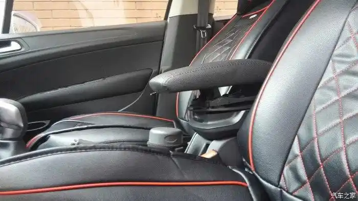 308扶手箱盖深度改装第一个完美结合案例望版主受精