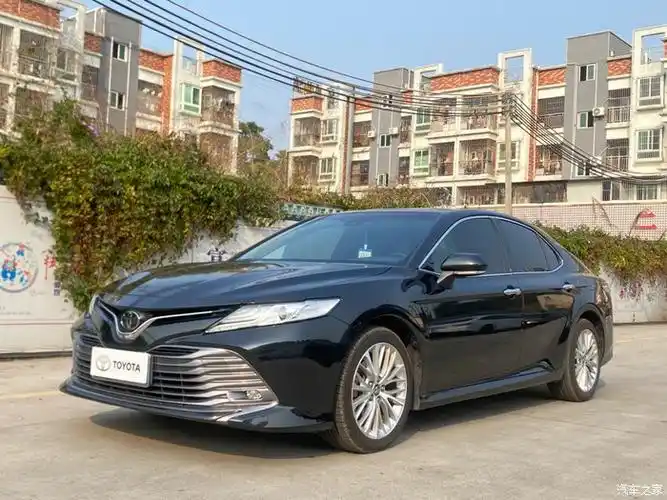 18款8代丰田凯美瑞25g豪华版精品s级车况一手车