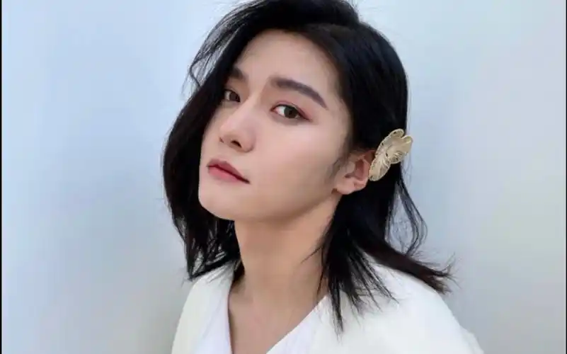 雌雄难辨,美丽动人