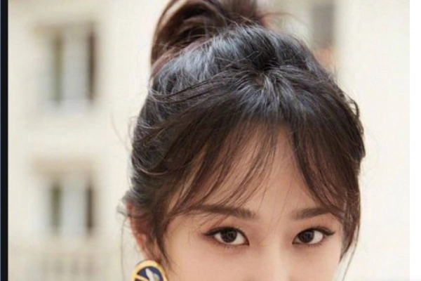 八字刘海散发造型,空气八字刘海