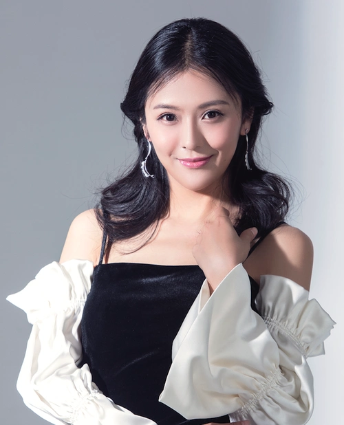 p data-id="go0avbesi6">王蕾,中国内地影视女演员,主要代表作品《 a