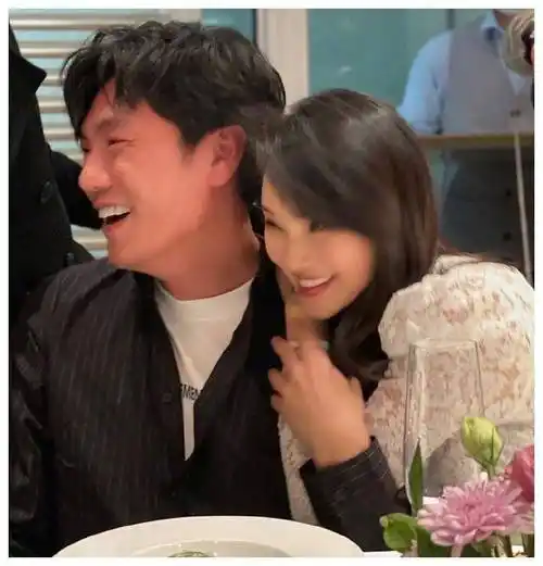 伊能静揭秘生女儿米粒真实原因,坦诚爱意,网友点赞!_孩子_家庭_秦昊