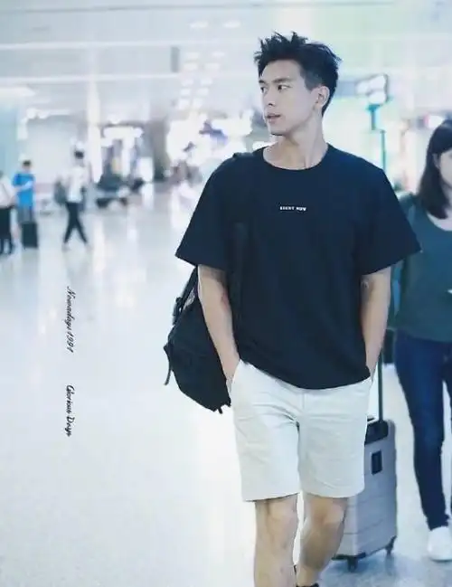 男孩出门该怎么穿学习李现王一博和吴世勋等人帅气有回头率