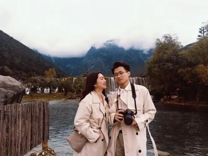 夫妻合照哈哈哈哈