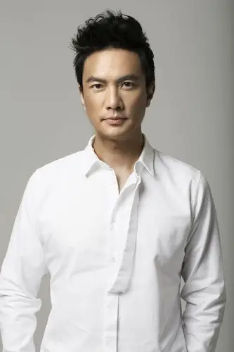 推荐李泉代言费咨询李泉出场费曲靖市明星经纪公司