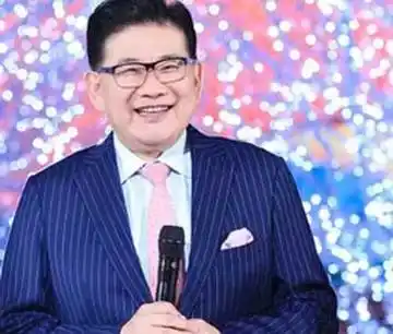 曹可凡没死还在谈录制喝彩中华的感受