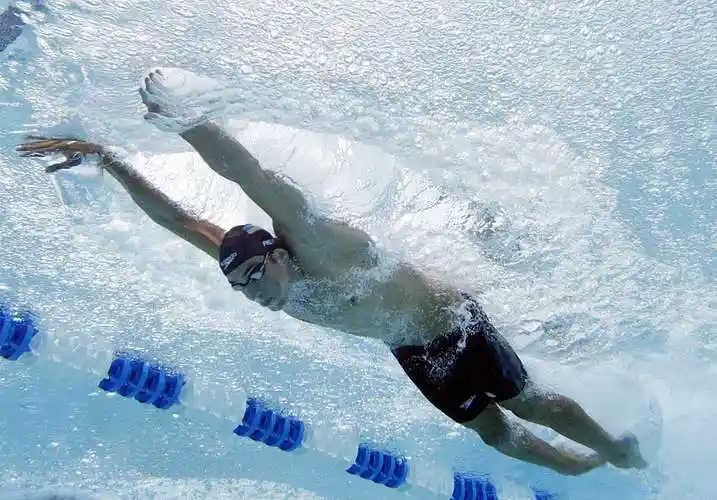 综合体育 精彩图片 >  游泳 图集 正文   新浪体育讯 北京时间8月21日