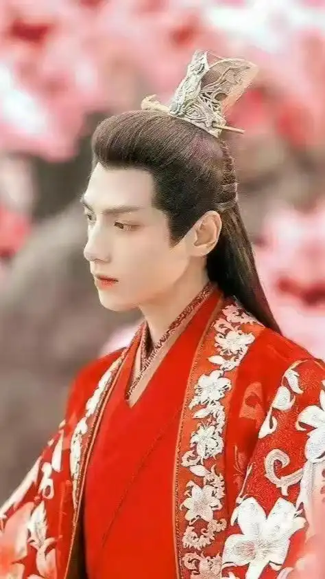 男明星古装红衣造型大赏