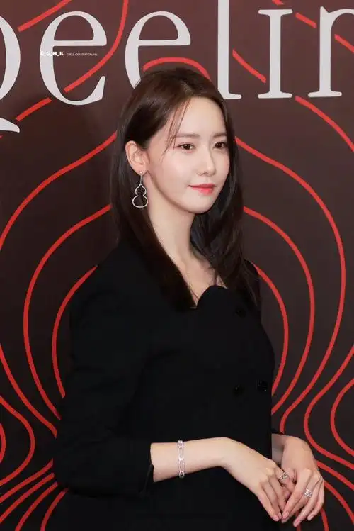 qeelin品牌代言人林允儿##林允儿电影2点的约会