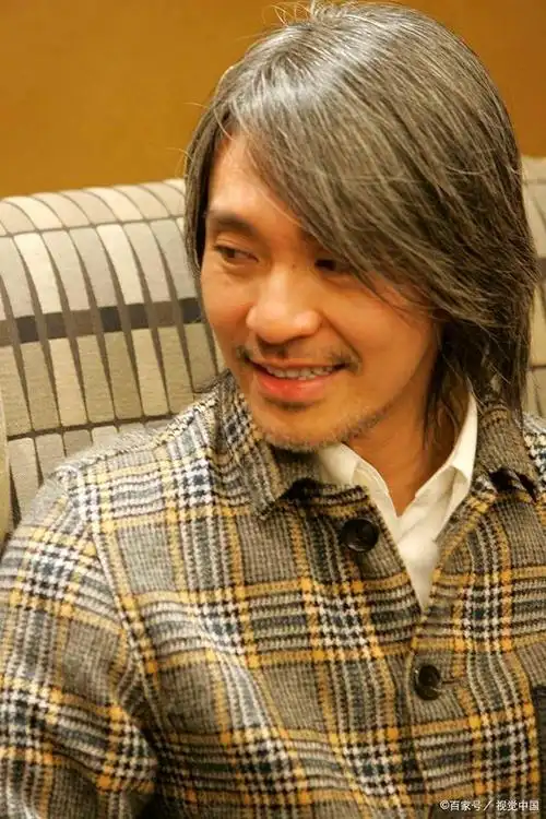 周星驰:喜剧之王,香港电影的璀璨星辰