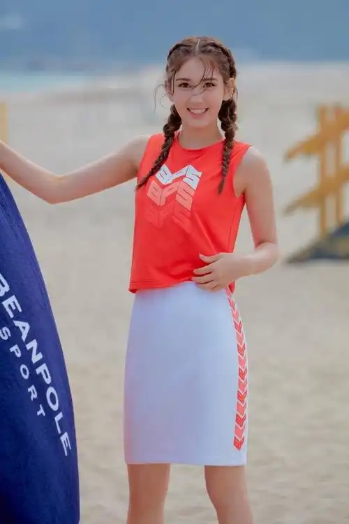 somi双马尾双丸子头