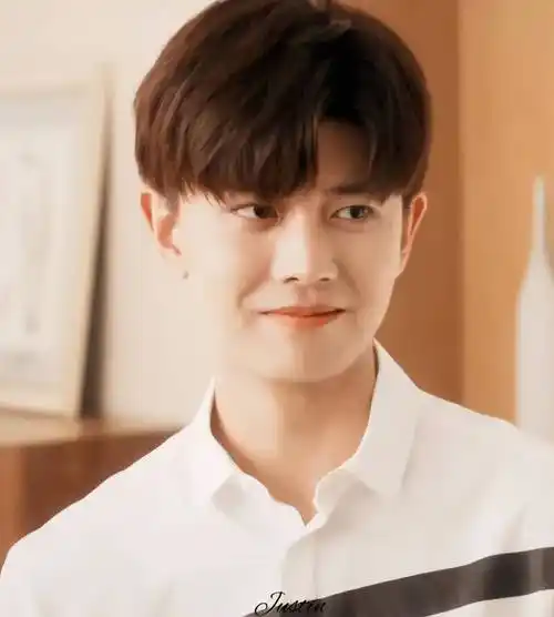 入行至今都没绯闻的10位男星有人20岁就结婚了有人拒绝拍吻戏