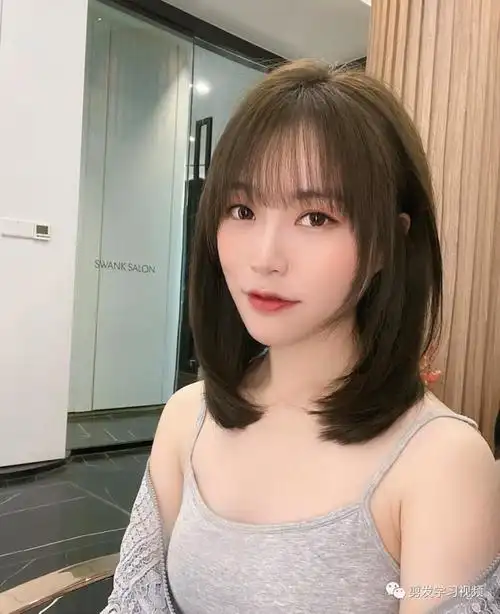 2020年流行中发碎剪