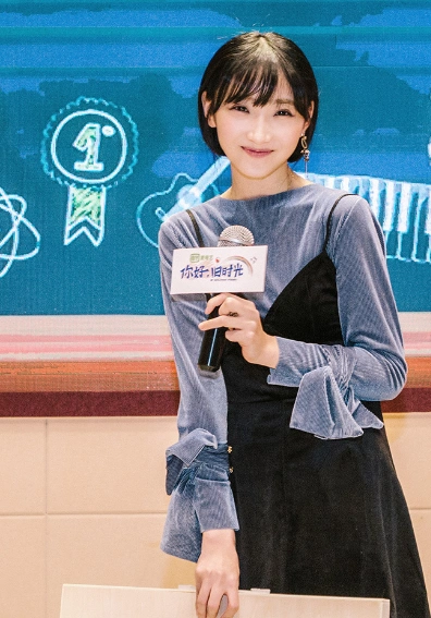 你好旧时光许梦圆落泪也曾遇到校园霸凌