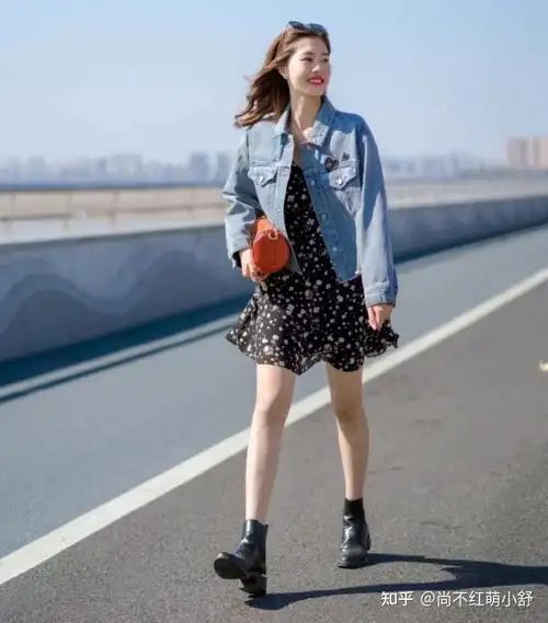 三,牛仔夹克 裙子的搭配攻略