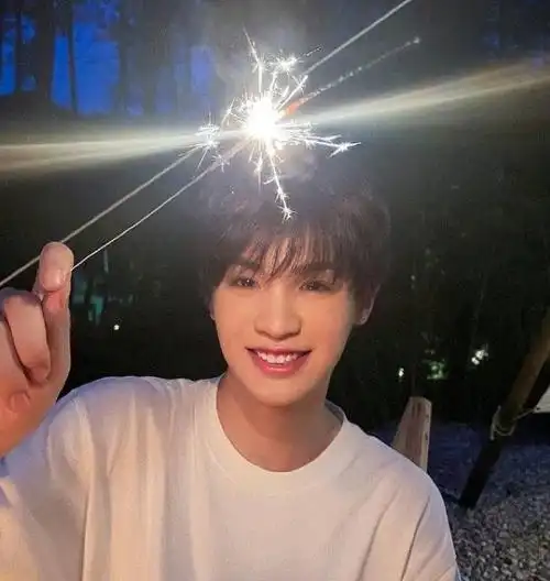 justin黄明昊的宣宣