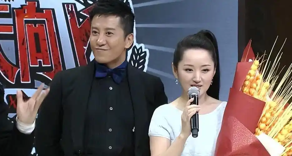 赖文峰娶小23岁娇妻杨钰莹多年被网暴退出乐坛只怪自己看错人