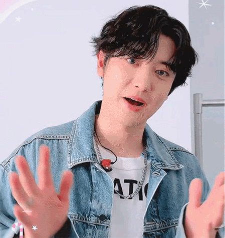 朴灿烈的每月碎片合集