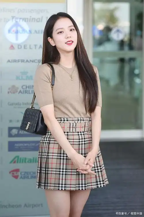 然而,这些粉丝对于blackpink成员的私生活却知之甚少