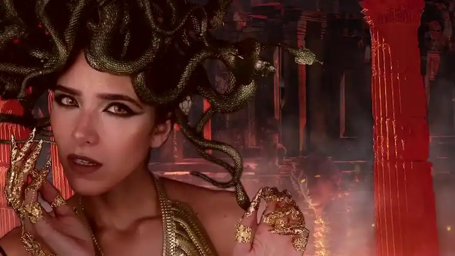 角色扮演魔女美杜莎蛇发女妖请不要和我对视你会变成石头渣