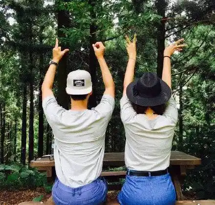 创意情侣拍照姿势盘点,分分钟虐哭单身狗!