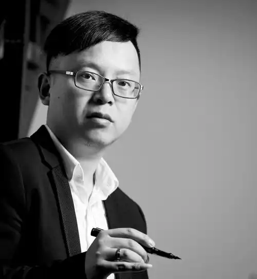 从业年限: 八年~十年 为  户家庭设计过房子查看案例预约设计师