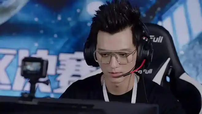 亲爱的热爱的:战况激烈,kk战队和sp战队旗鼓相当,比分瞬间扯平-影视综