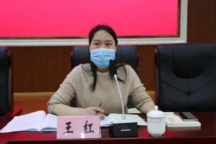 对疫情期间各校相关精神文明教育活动,主题节日的宣传,党员教师开展的