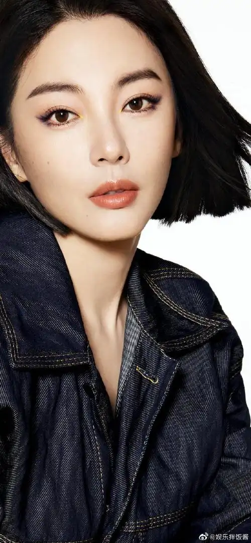 张雨绮短发封面