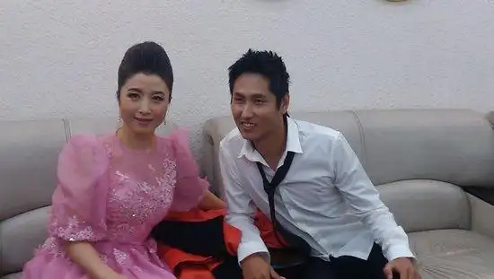 刘媛媛,杨川平等众多歌手齐聚此次演出现场