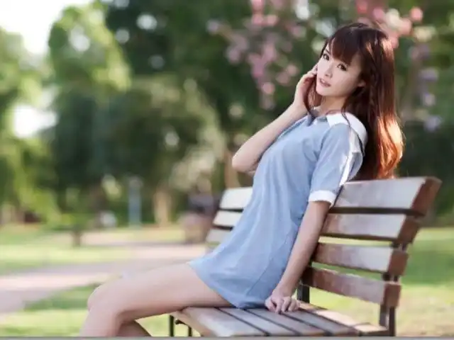 湖南农大校花孔一红 清纯美女性感诱惑