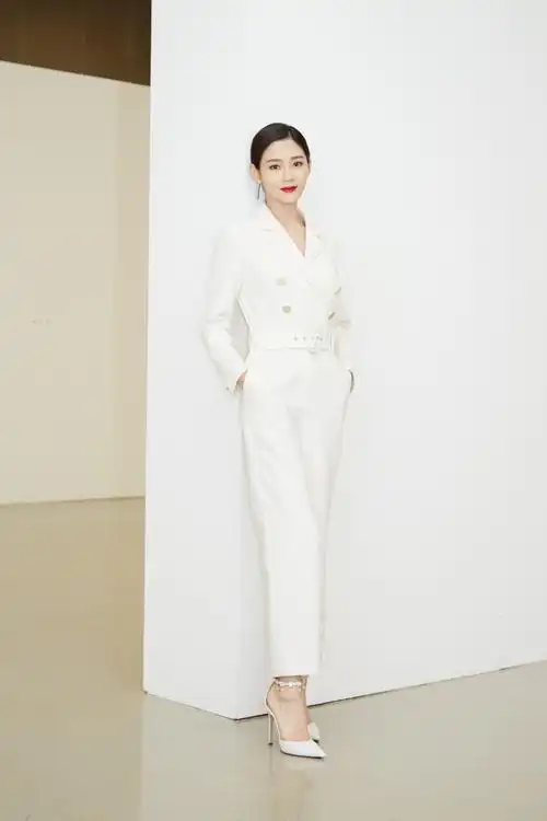 王媛可 出席活动