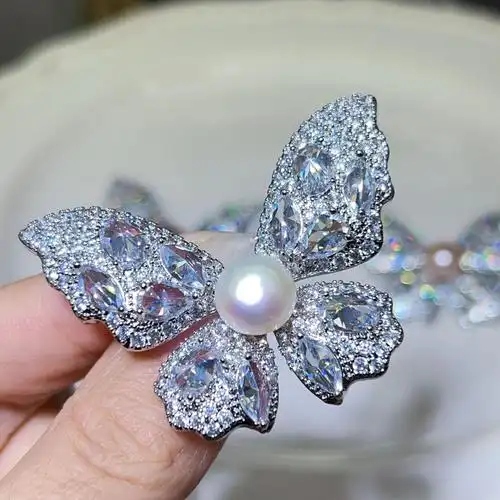 珍珠胸针批发锆石闪耀大蝴蝶款珍珠胸针 8-9mm淡水珍珠胸针配西装