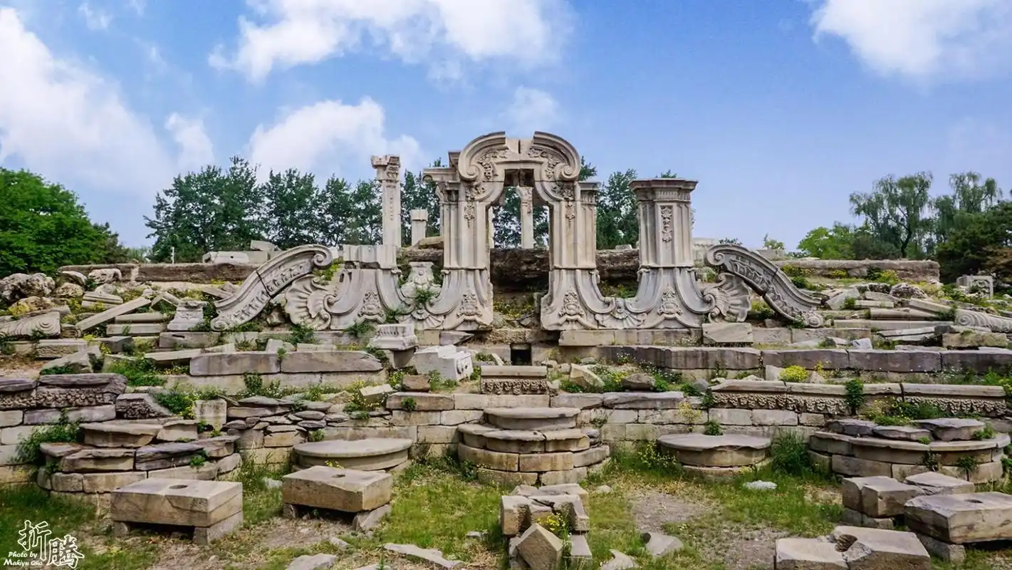 大水法遗址是北京圆明园中西洋楼景区的一部分.