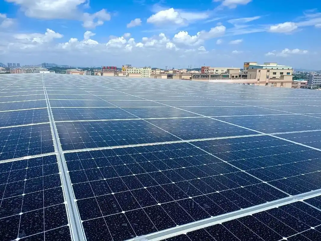 光伏棚利用太阳能就可以:光伏棚利用太阳能就可以:#光伏发电  - 抖音