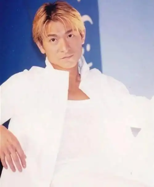 刘德华"1999年红馆演唱会",为何被称为无法超越的经典?