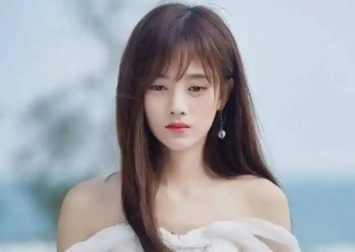 掀起变普通的明星,杨紫忍了,她变化最大_郑爽_鞠婧祎_年龄