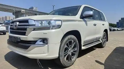 2021款中东版酷路泽5700vxr降价数十万