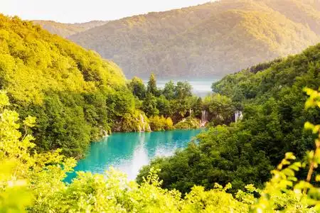 美丽的风景瀑布图片