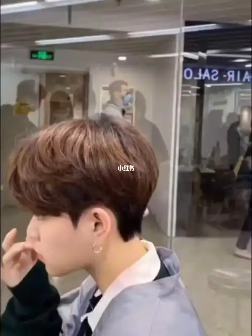 男生发型推荐05|韩式气垫烫|自然蓬松弧度设计