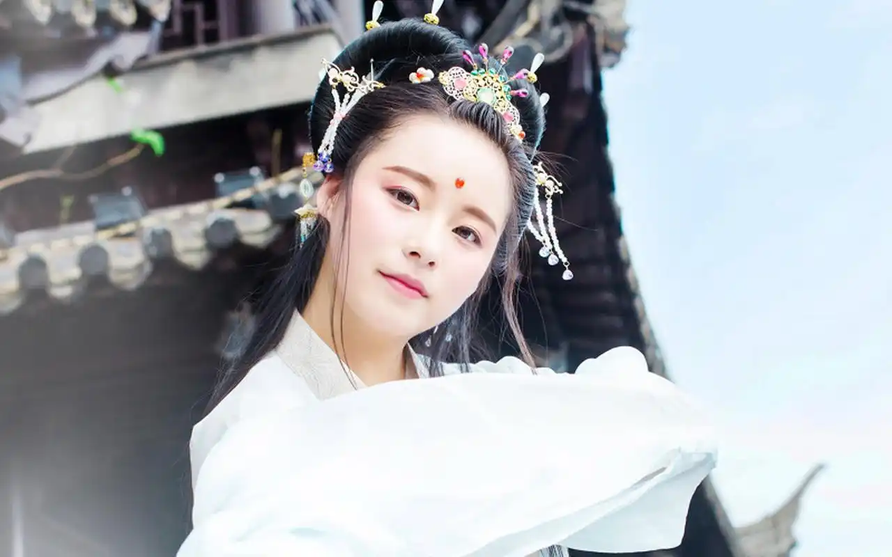 (6/ 7) 2017-11-02 15:48:46 壁纸尺寸是: 图片来自用户"光之刃"投稿