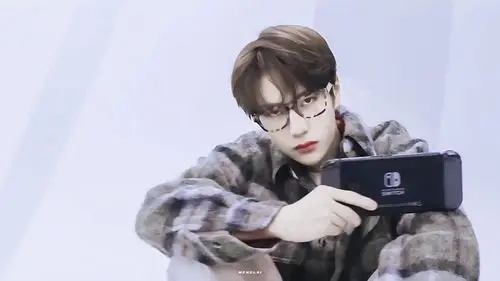 69王一博//时尚芭莎7479懵来 - 堆糖,美图壁纸兴趣社区