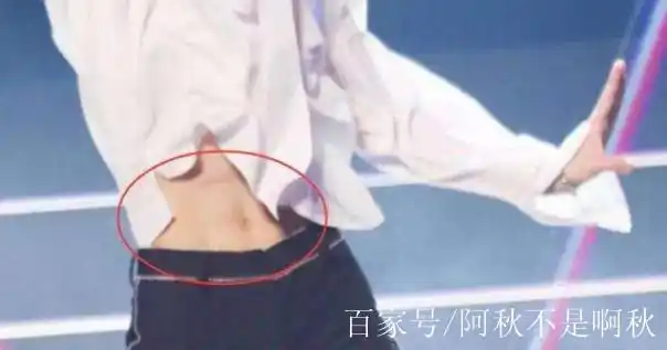 也就是说蔡徐坤缺乏阳刚之气?当你看到他的腹肌