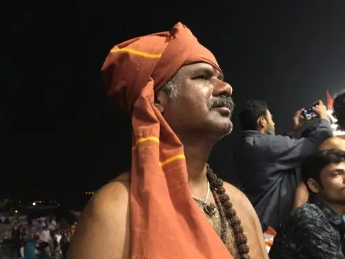 虔诚的印度教徒们