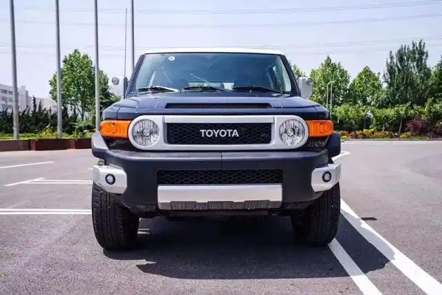 20新款丰田fj酷路泽爆促选装性能硬派越野