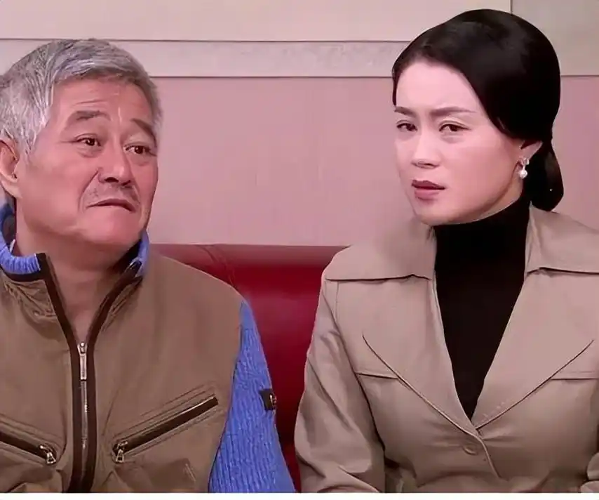 关婷娜回击?我跟赵本山没关系!我只想好好拍戏,我的爱情我做主