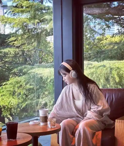 还记得豆瓣女神南笙吗?她结婚啦!_肖博_生活_夫妻俩